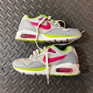 Women’s Air Max Correlate Nike tennis shoes